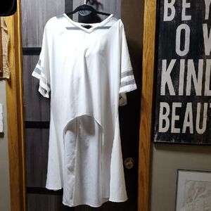 chicme White V-Neck Top